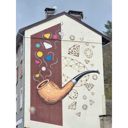  france-saint-claude-graffiti