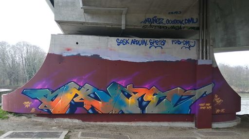  france-nanterre-graffiti