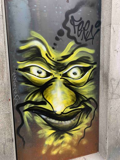  spain-madrid-graffiti