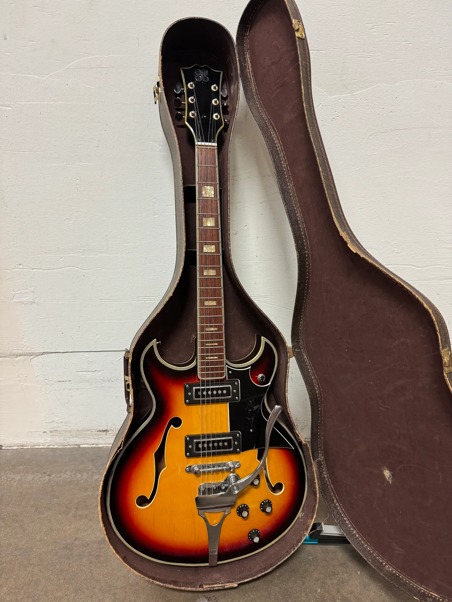 StringTree | 1967 Idol Marlin PA-23 Barney Kessel style Hollowbody
