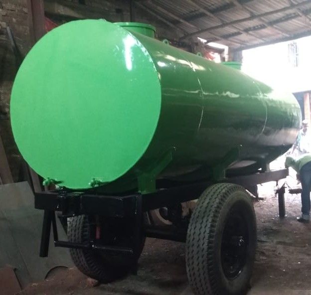 WATER TANKER