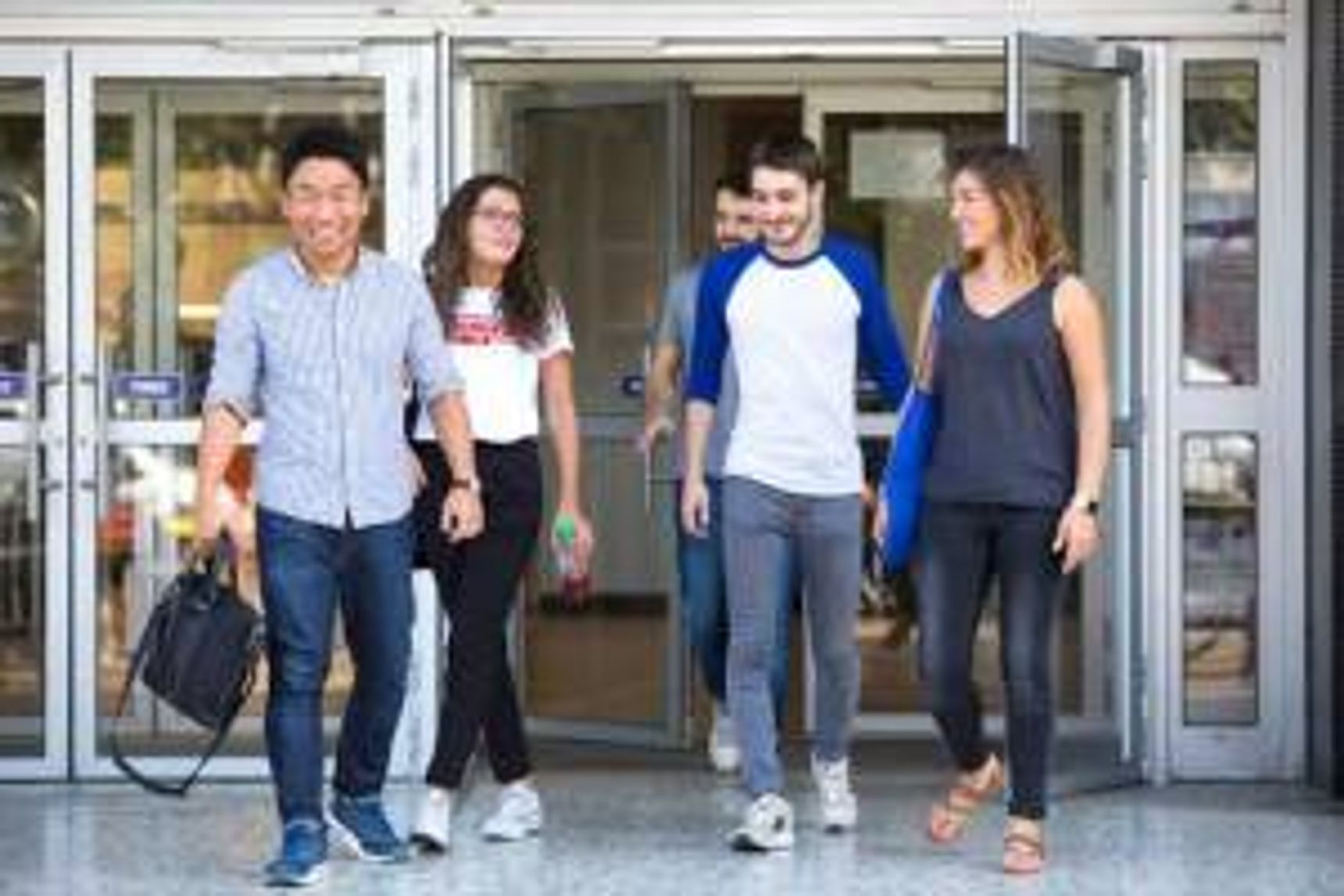 Guide des formations et diplômes