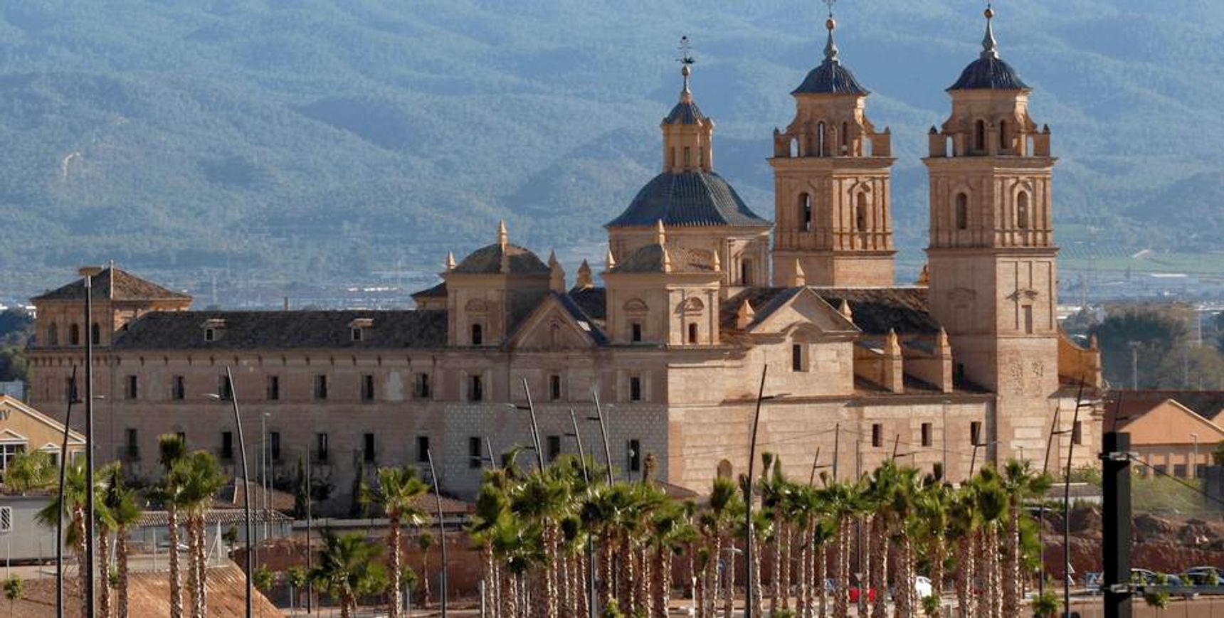 UCAM : études de kiné et de dentisterie en anglais ou en espagnol.