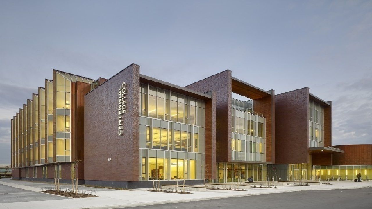 Rejoignez Centennial College à Toronto