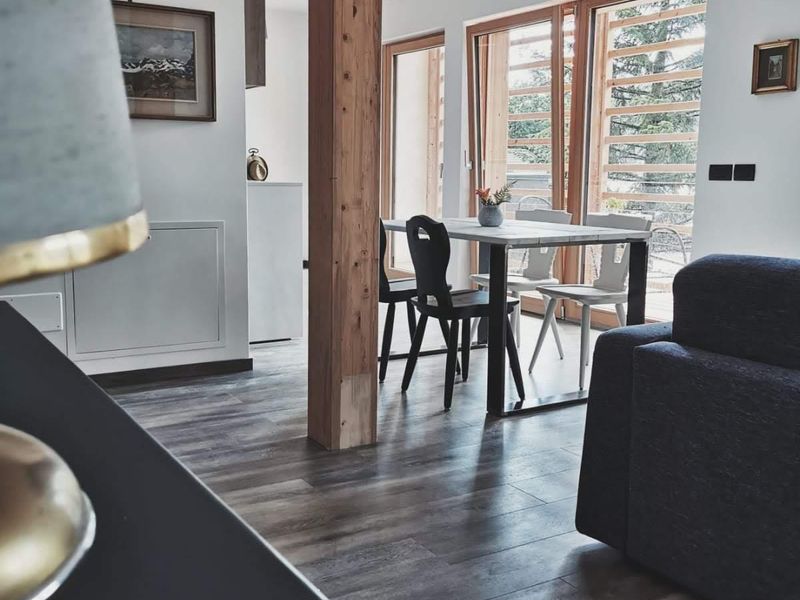 408D2BE3-574B-4EB8-8F61-755074152E41