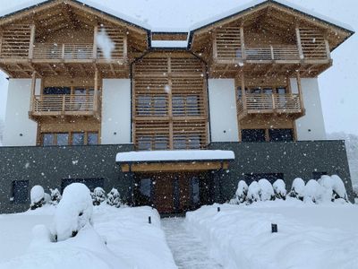 A80F3C61-4C84-423E-BE66-840385CD1998