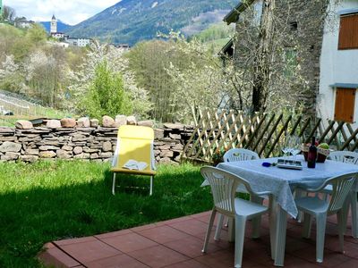 E35D55D1-4484-4D83-ACAF-510261A7E60C_1_201_a