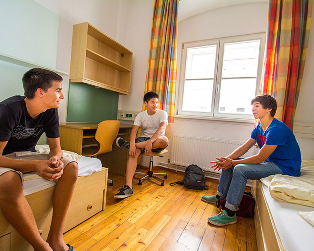 vacanza-studio-austria-vienna-zainetto-verde-collegio-theresianum-camera-campus.jpg
