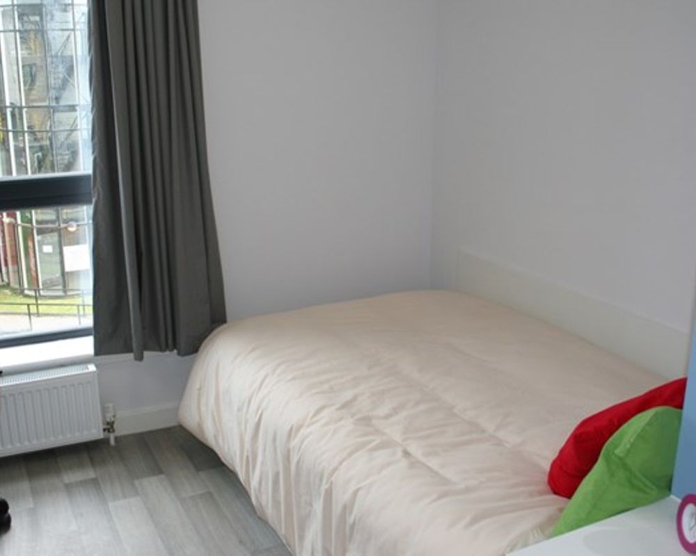 bedroom-2.jpg.jpg