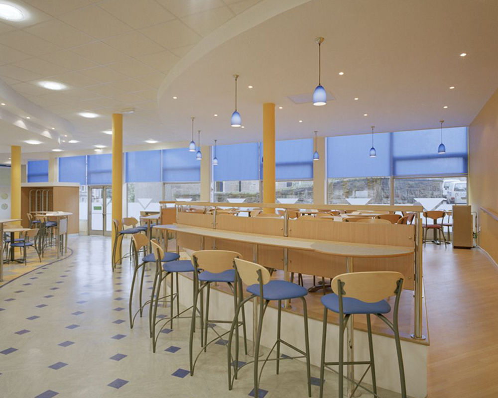 vacanza-studio-scozia-edimburgo-zainetto-verde-napier-university-mensa-campus.jpg
