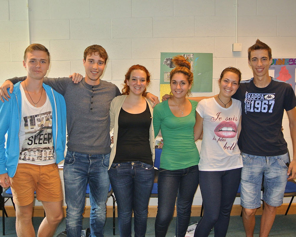 vacanza-studio-irlanda-maynooth-zainetto-verde-maynooth-university-studenti-classe.jpg
