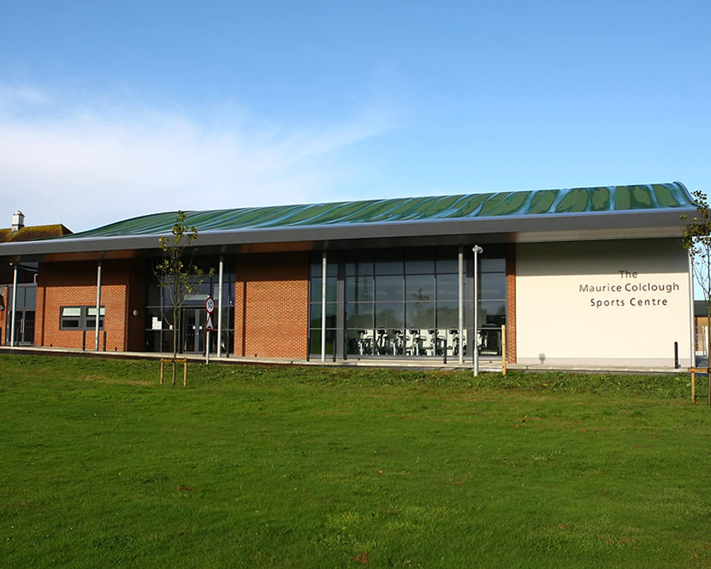 vacanze-gruppo-dover-duke-of-york-palestra-edificio.jpg
