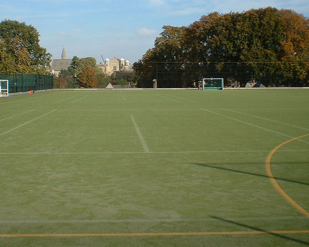 vacanza-studio-uppingham-school-campo-calcio.jpg