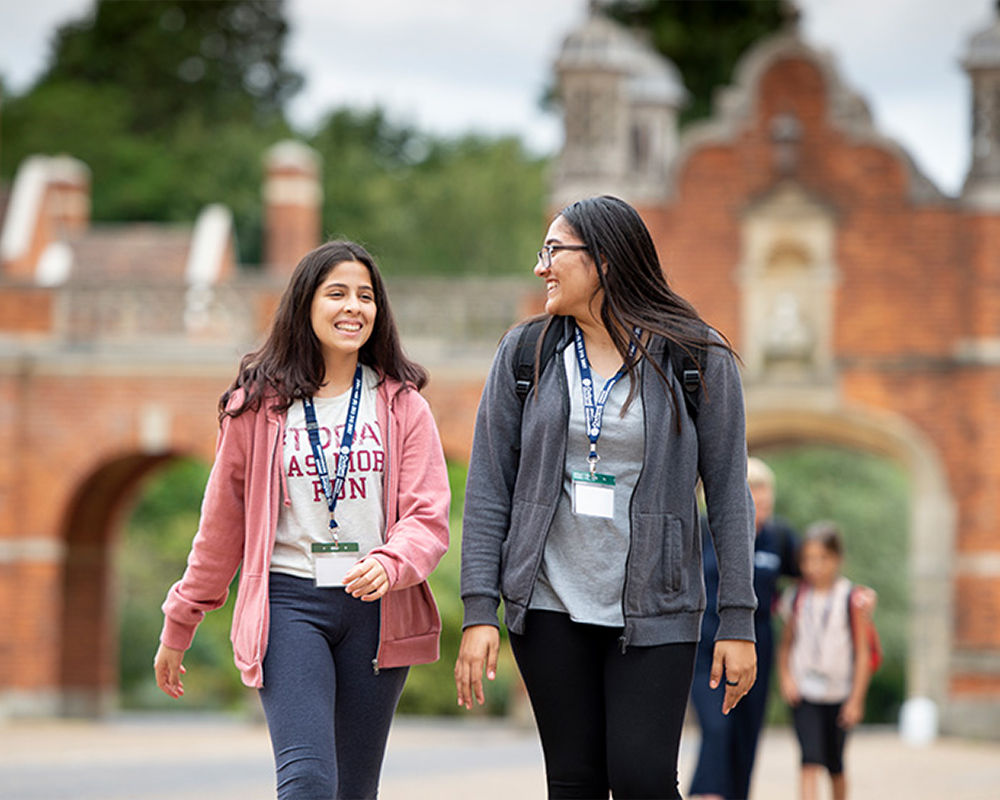 vacanza-studio-horsham-christ's-hospital-studente.jpg