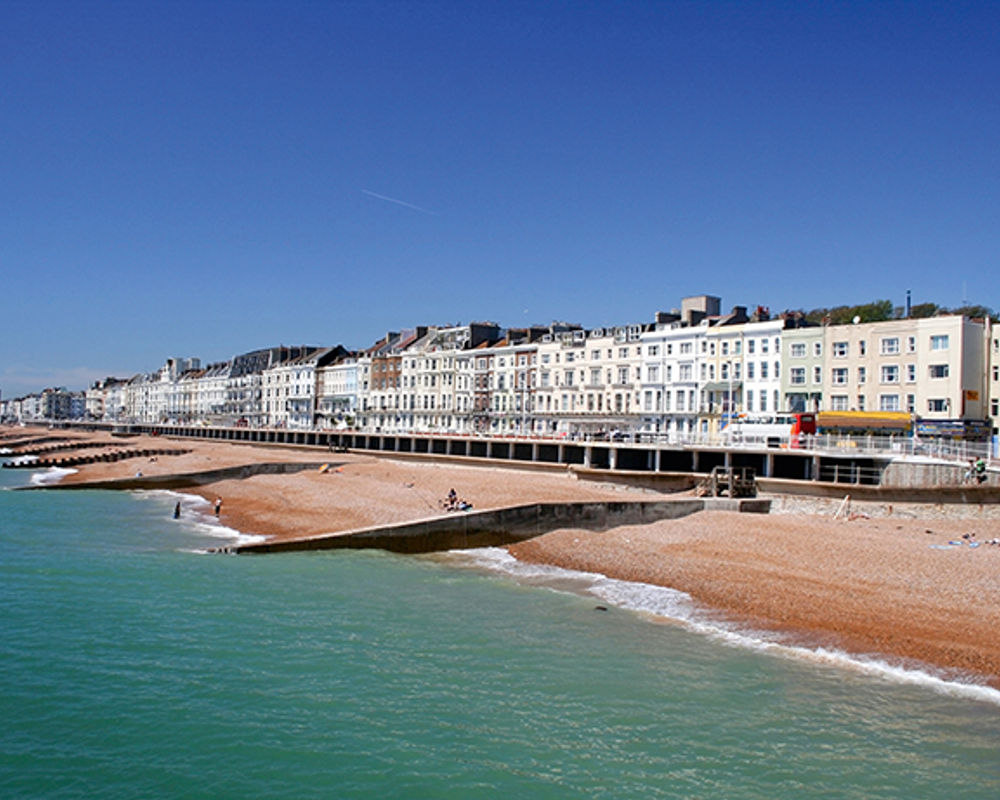 vacanza-studio-inghilterra-brighton-zainetto-verde-university-of-sussex-lungomare.jpg