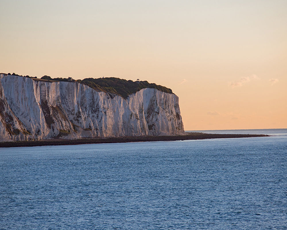 vacanza-studio-inghilterra-chatham-zainetto-verde-greenwich-university-dover.jpg