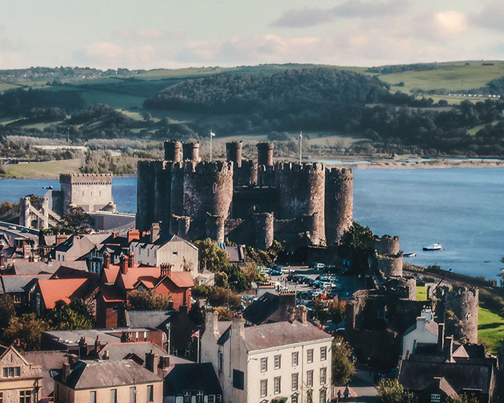 vacanza-studio-inghilterra-chester-zainetto-verde-university-of-chester-parkgate-campus-conwy-castle.jpg