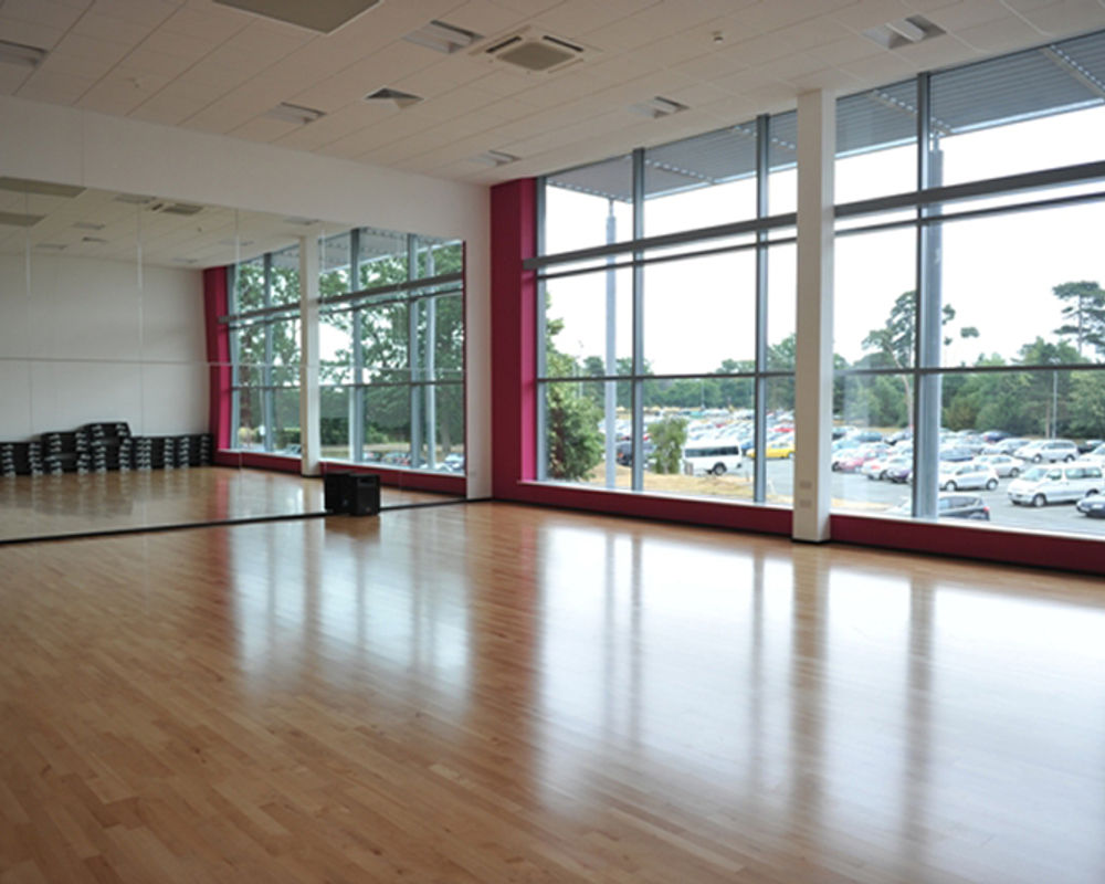 vacanza-studio-inghilterra-colchester-zainetto-verde-university-of-essex-palestra-danza.jpg