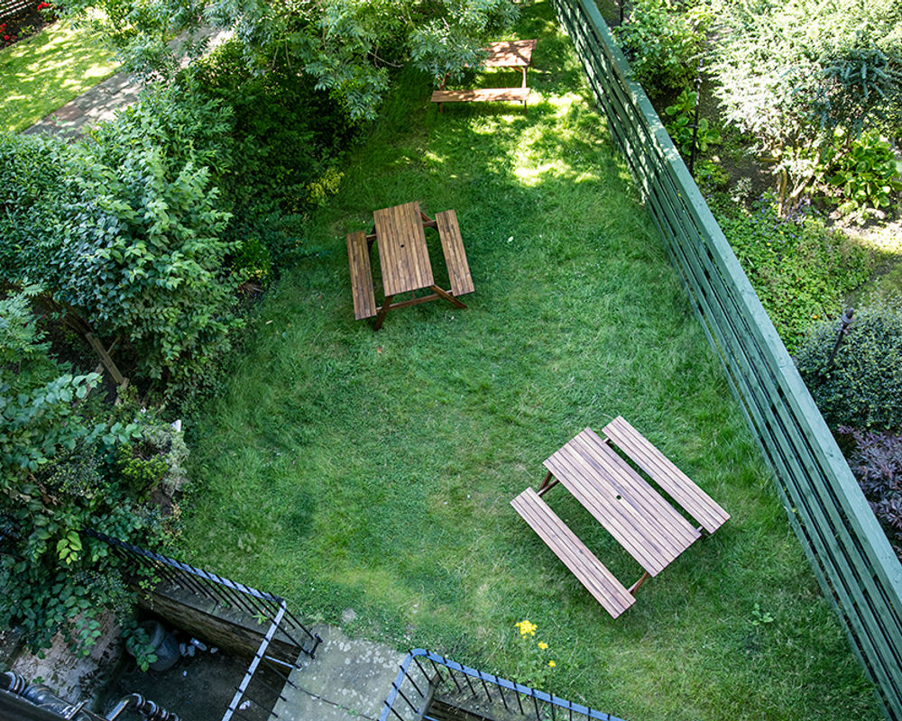 vacanza-studio-edimburgo-edinburgh-school-giardino.jpg
