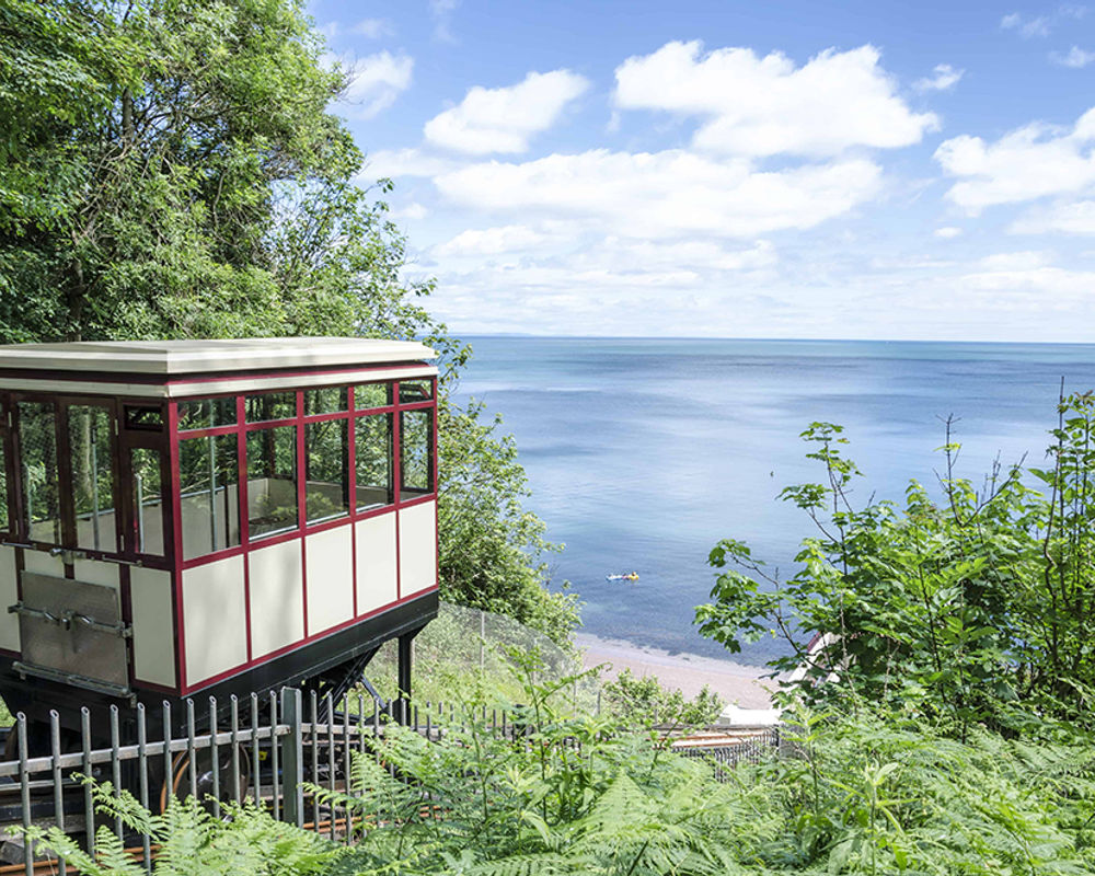 vacanza-studio-torquay-torquay-school-funivia.jpg