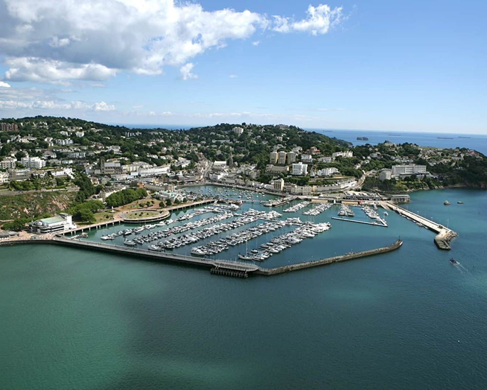 vacanza-studio-torquay-torquay-school-mare.jpg