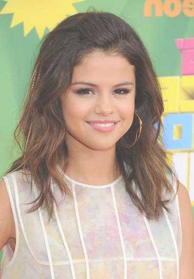Featured Photo of Selena Gomez Medium Hairstyles