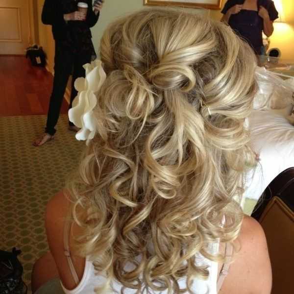 Featured Photo of Bridal Hairstyles For Medium Length Curly Hair