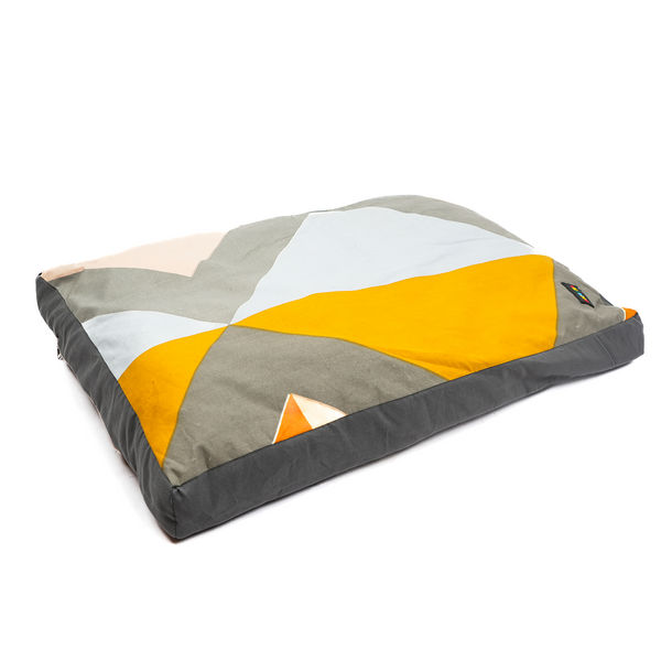 Skatrs Sunshine Snuggle Flat Bed for Dogs & Cats (Yellow)