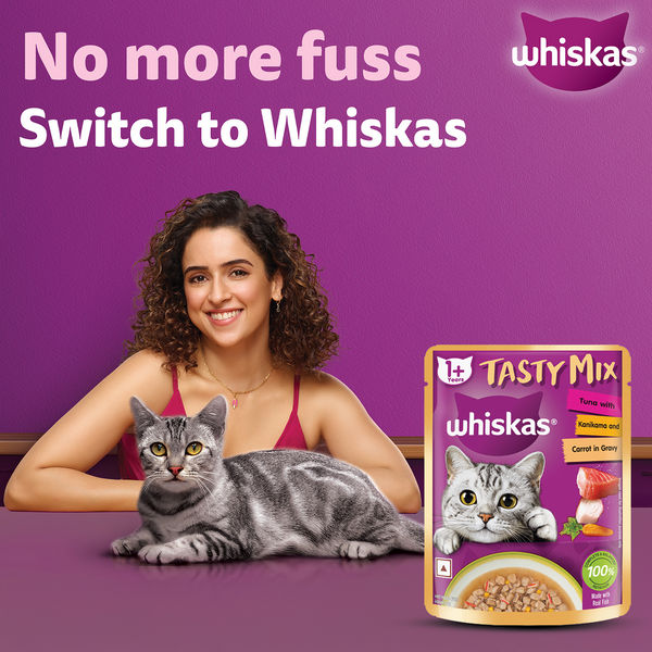 Whiskas Tuna with Kanikama And Carrot in Gravy Tasty Mix Adult Cat Wet Food