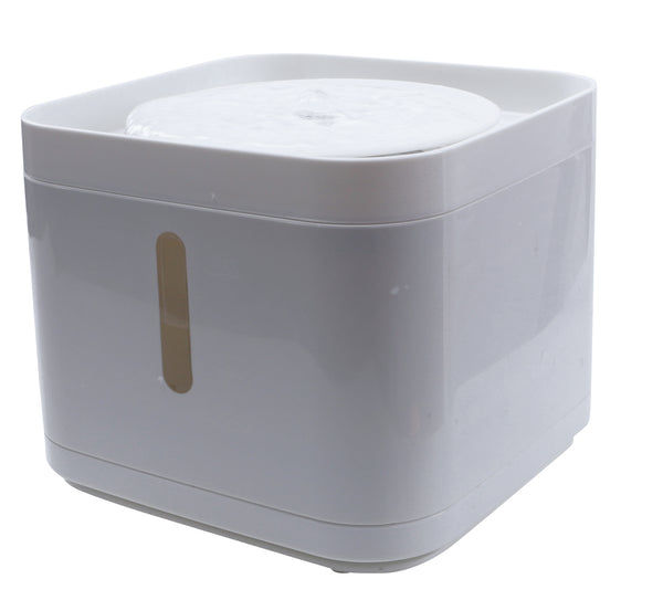 M Pets Volga Drinking Fountain for Dogs (White)
