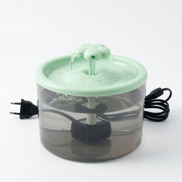Skatrs Water Fountain for Dogs and Cats (Green)