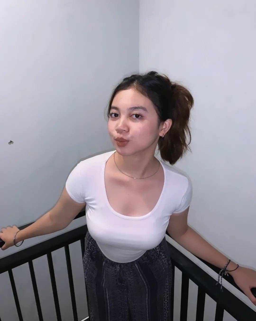 Sertifikat, penghargaan, tanda, atau dokumen yang dipajang di T6 SLOT: Update Fitur Server Terbaru untuk Pengalaman Anti-Lag