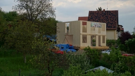 Konec dubna: obvodové stěny