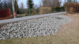 Příprava pozemku a zbudování nájezdu