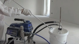 Malování stříkacím zařízením AIRLESS