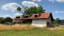 Rekonstrukce chalupy – střecha, pergola - 1. část