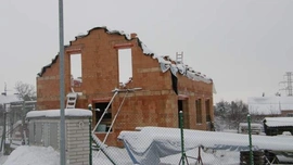 Zdění podkroví a štítů