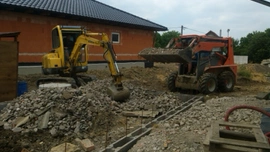 Terénní úpravy, obrubníky, zpevněné plochy