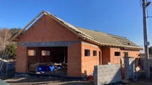 Střecha o velikosti 370 m2