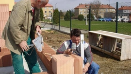 Jak ušetřit při výstavbě z POROTHERMU