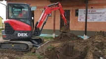 Přípojky elektro, voda a kanalizace