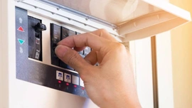 Aby se vám energie při stavbě neprodražily, porozhlédněte se po dodavateli s nejlepší cenou