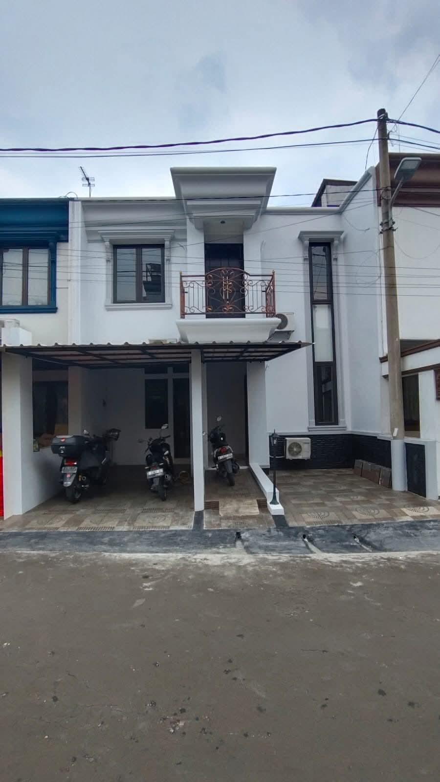 Jual Cepat Rumah Town House Cipinang Akses Mobil SHM Jakarta Timur
