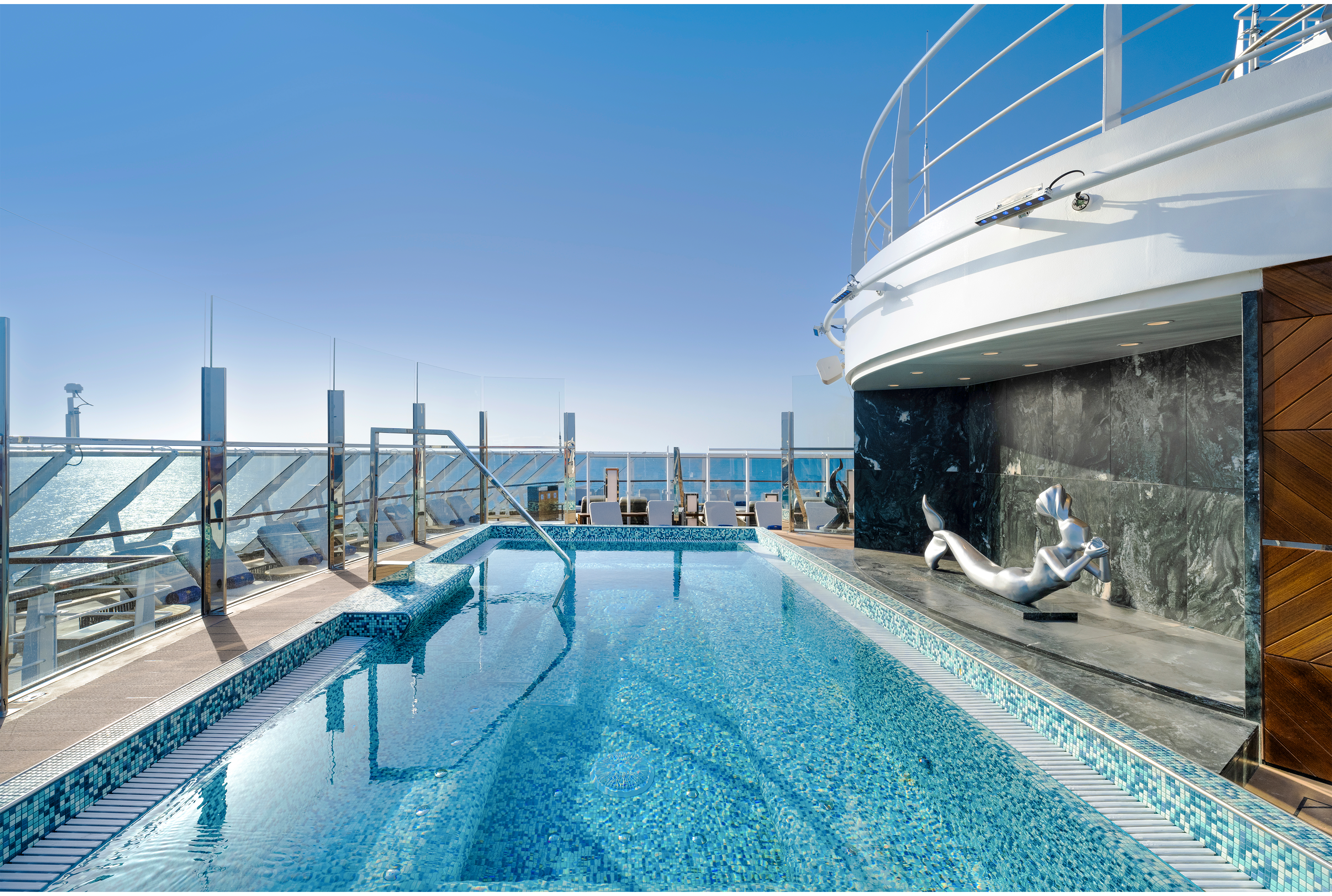MSC lounge and social atmosphere