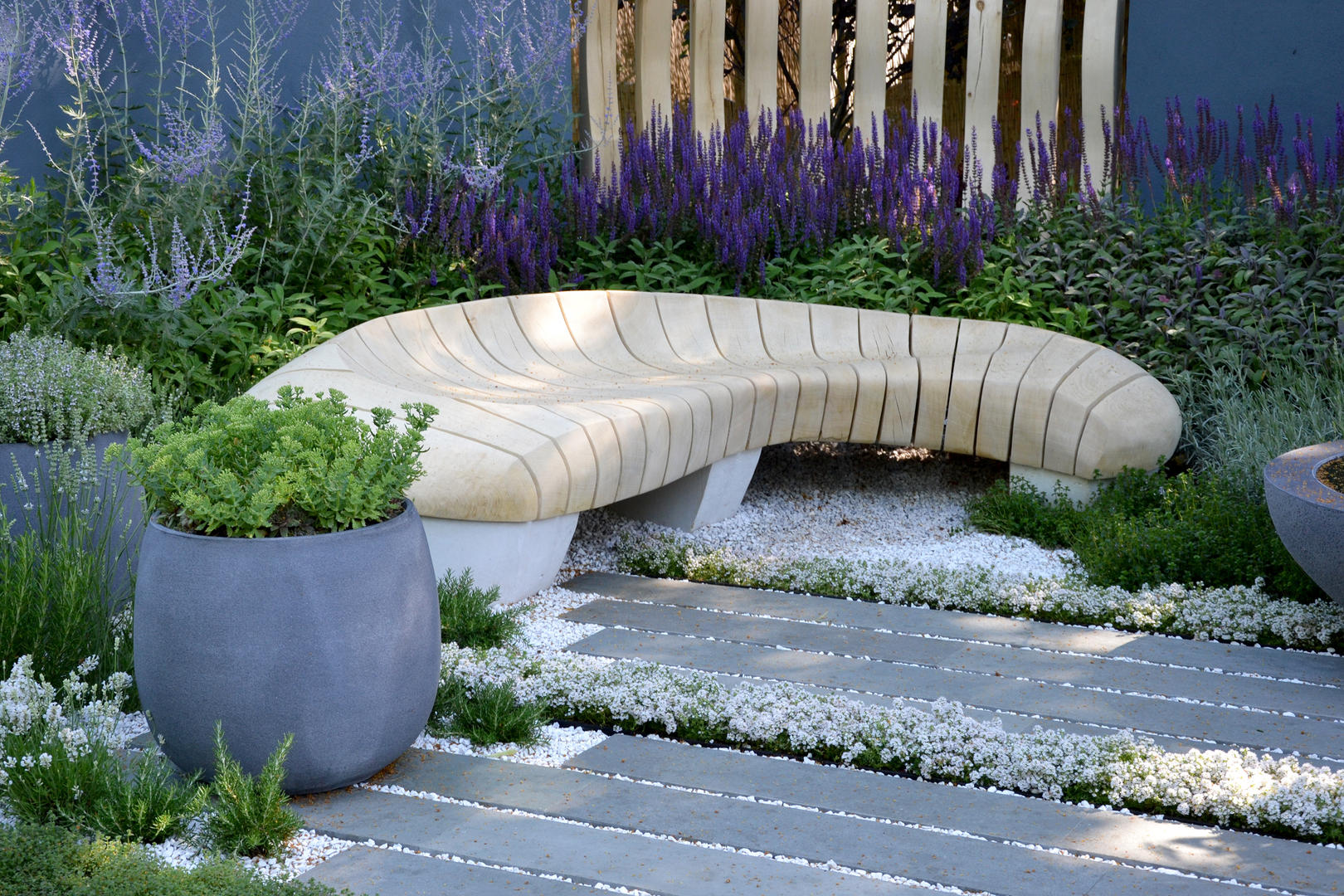 Unique garden seat