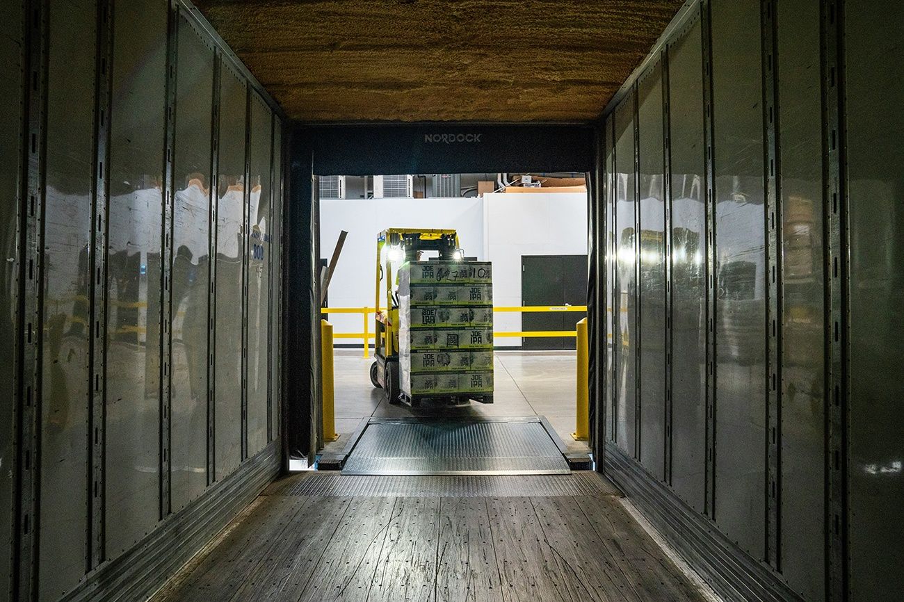 The Promise of $51/HR Warehouse Packing Jobs: A Pathway to Opportunity for All