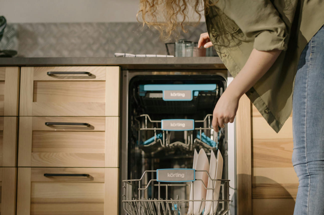 Dishwasher Cleaning Jobs at $45/HR | No Experience Required