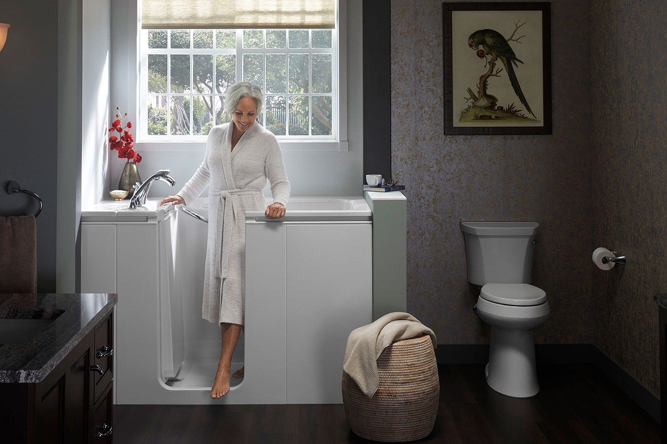 Here’s How Walk-In Tubs Help Seniors Stay Safe at Home