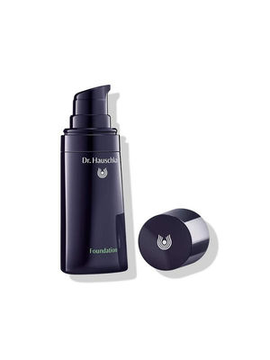 Foundation (01 macadamia)