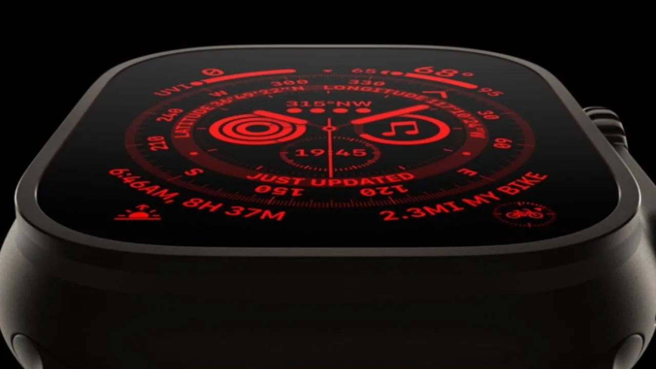 57860 117824 000 lead Apple Watch Ultra red face xl jpg